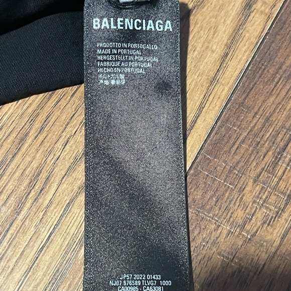 Balenciaga Black Garment Tag - Picture 2 of 4